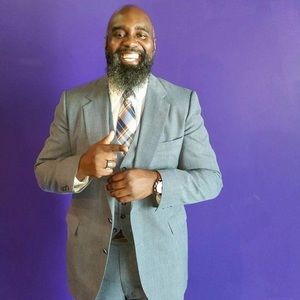 Meet your Posher, Deshawn